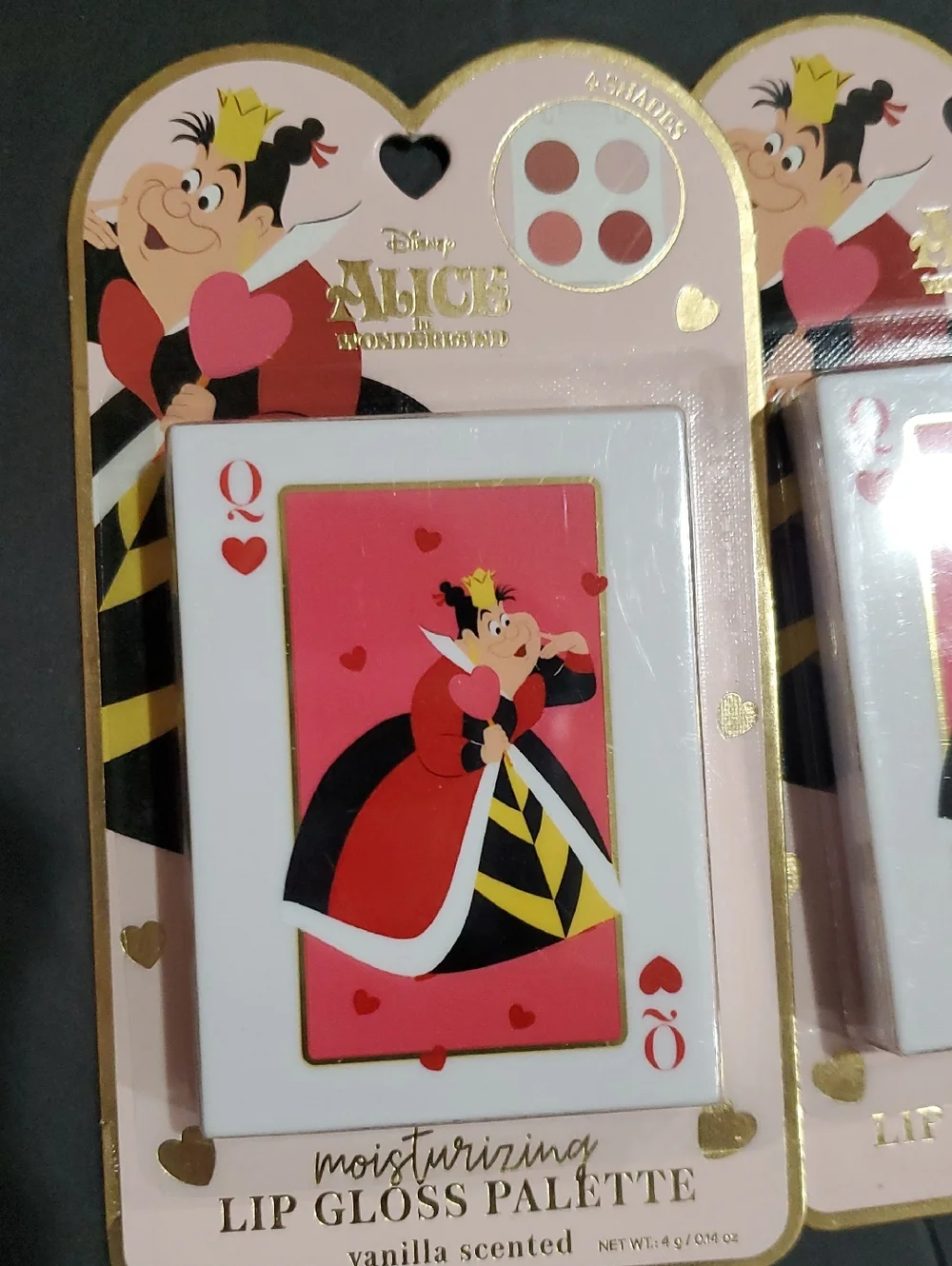 Disney's Alice in Wonderland Queen of hearts vanilla scent lip gloss palette new